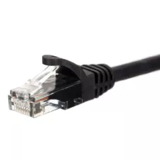 Patchcord RJ45, Netrack osłonka zalewana, kat. 6 UTP, 0,5m czarny